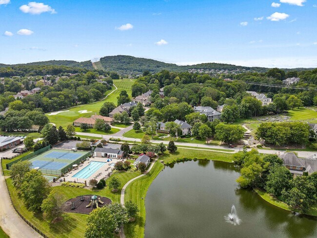 Building Photo - 6 Portrush Ct