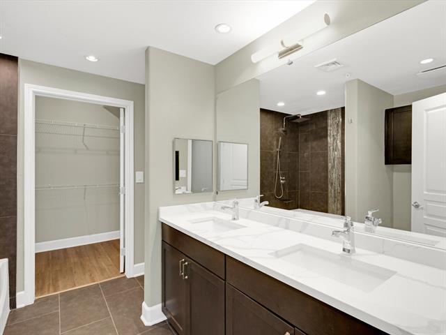 Building Photo - 330 Las Colinas Blvd E