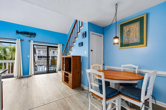 Building Photo - 3700 Golf Colony Ln