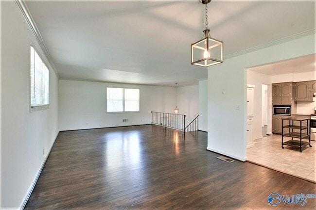 Building Photo - 5630 Woodridge St SW