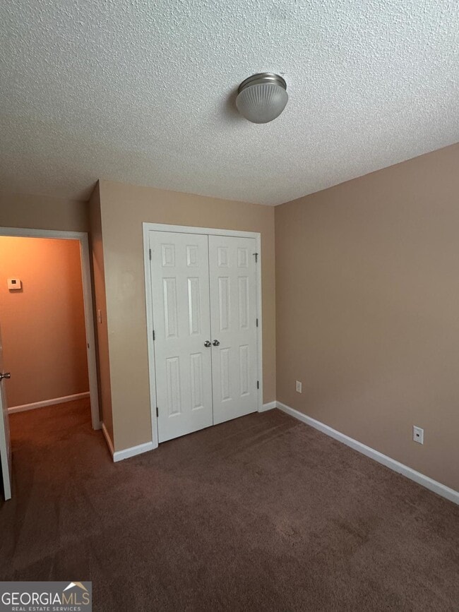 Building Photo - 4861 W Park Cir