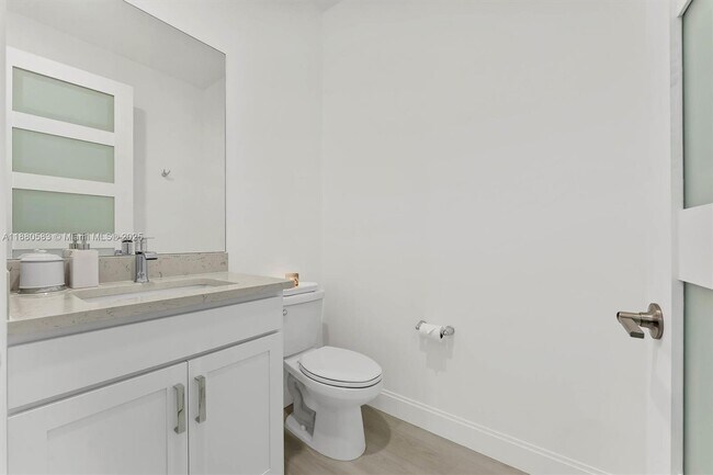 Building Photo - 3520 Haldin Pl