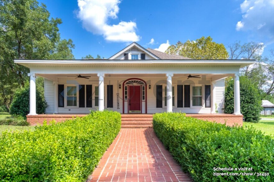 Primary Photo - 645 GA-49