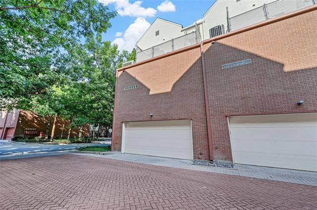 Building Photo - 3250 Cambrick St