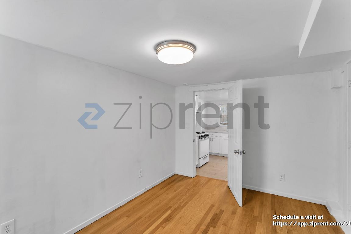 Building Photo - 1055 48th St