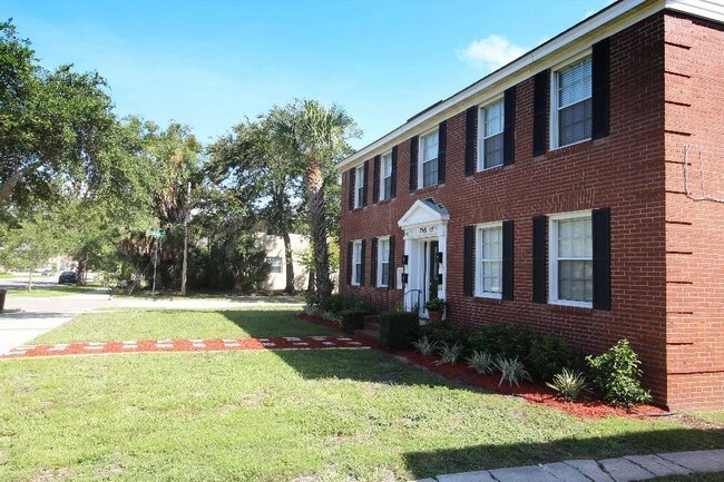 Building - 1745 San Marco Blvd