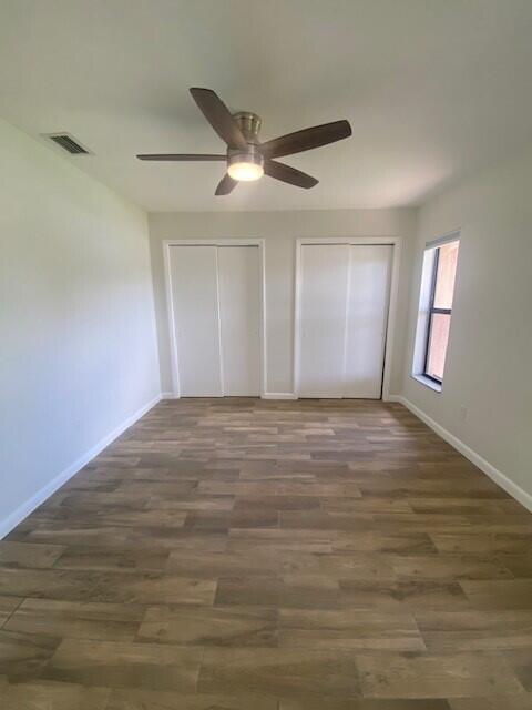 Building Photo - 1100 Cameo Cir