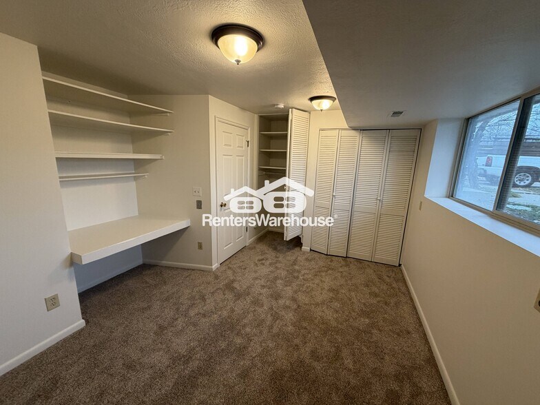 Building Photo - 575 E 10315 S