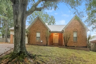 Building Photo - 8367 Stavenger Cove