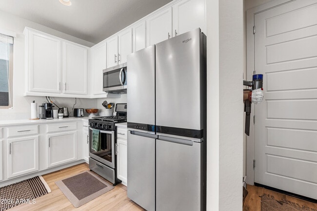 Building Photo - 21927 N 31st Pl