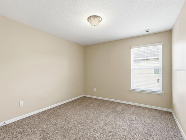 Building Photo - 2499 Calvano Dr