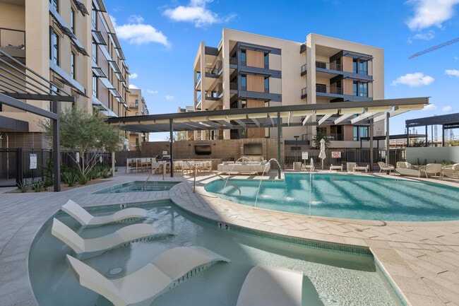 Building Photo - 19355 N 73rd Way