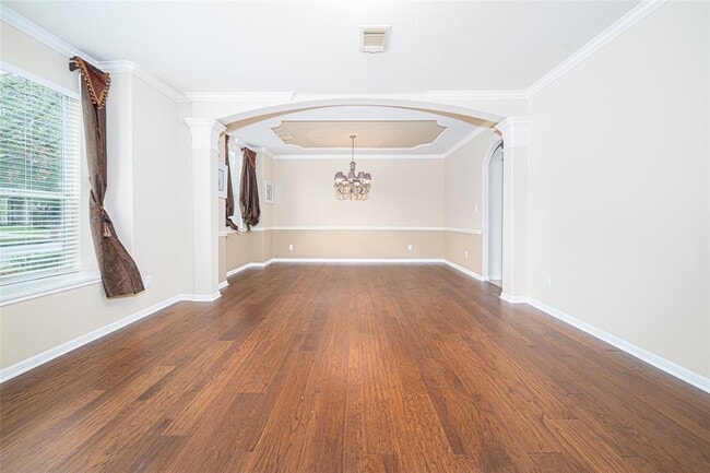 Building Photo - 14418 Chartley Falls Dr