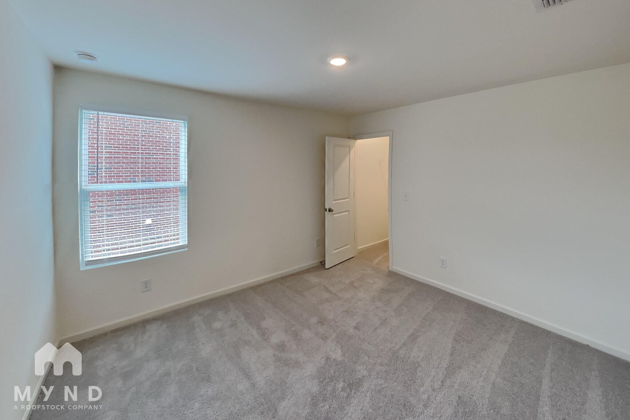 Building Photo - 121 Maison Dr