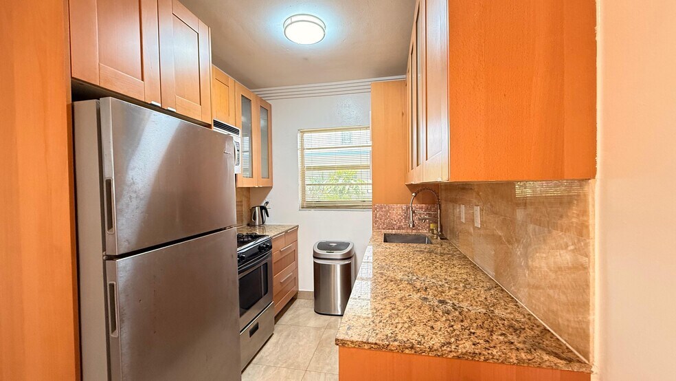Apt #2 Kitchen - 650 Pennsylvania Ave