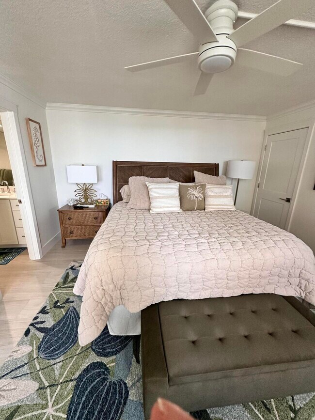 Building Photo - 2800 N Ocean Dr