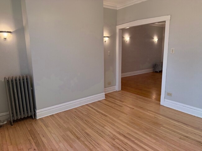 Building Photo - 217 A Washington Blvd