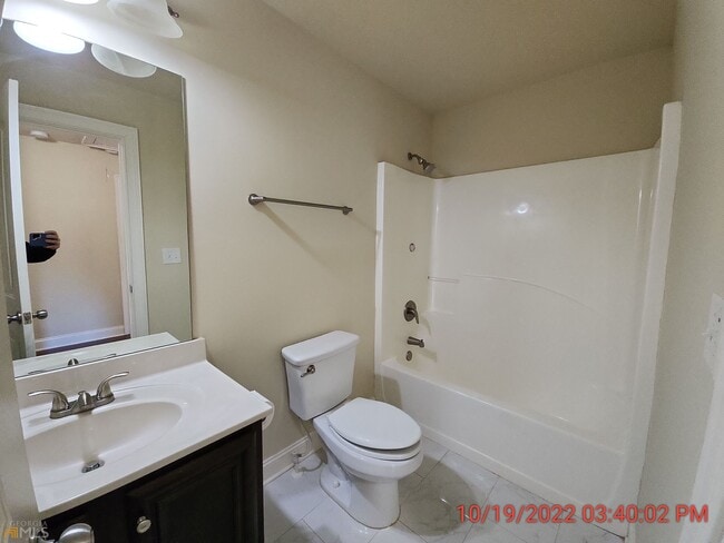 Building Photo - 336 Hitt Trce