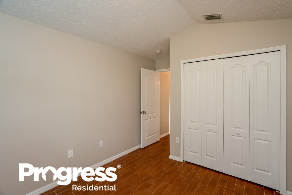 Building Photo - 3849 Bellewater Blvd