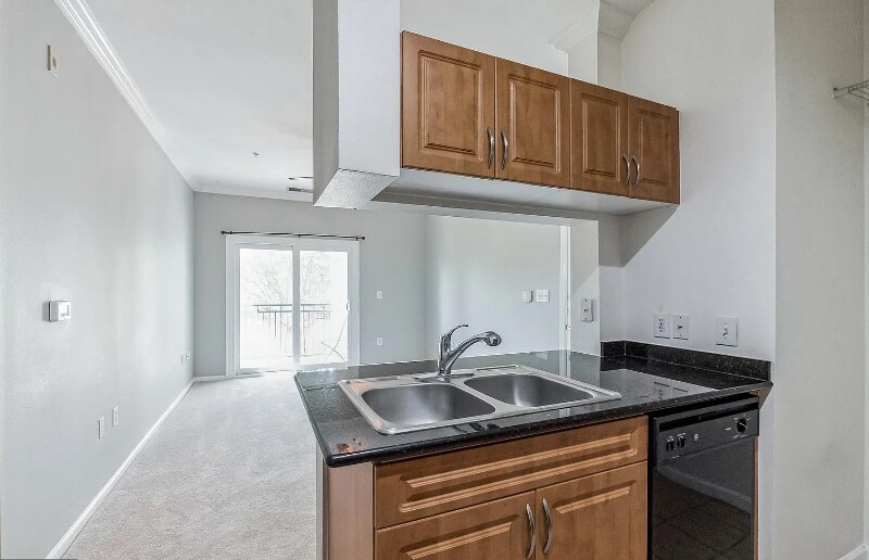 Building Photo - 12913 Centre Park Cir