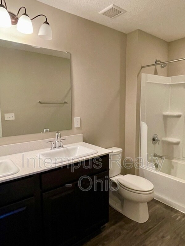 Building Photo - 7311 Blackwell Dr