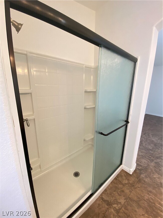 Building Photo - 2311 Silver Crew Pass