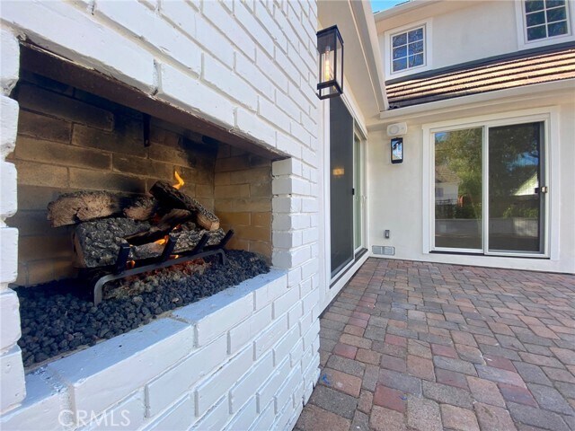 Building Photo - 3645 Vía Palomino