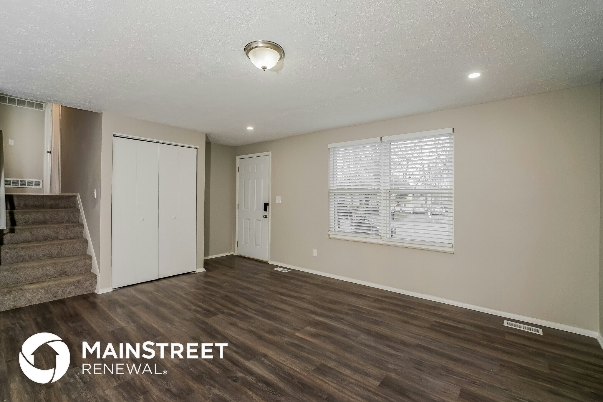 Building Photo - 8407 Archwood Ct