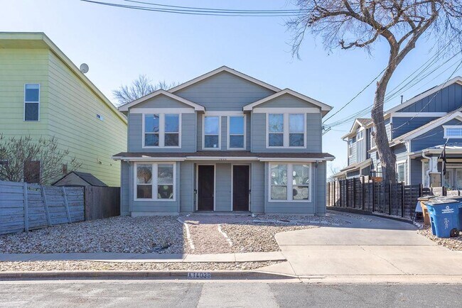 Building Photo - 1403 W 51st St