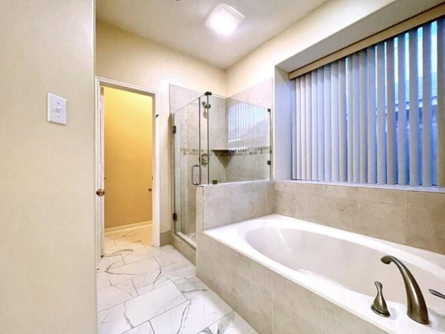 Building Photo - 639 Wheelhouse Dr
