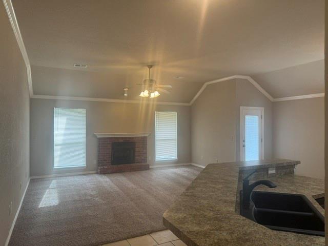 Building Photo - 1405 Sunrise Dr