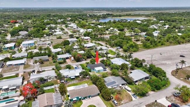 Building Photo - 3837 NE Melba Dr