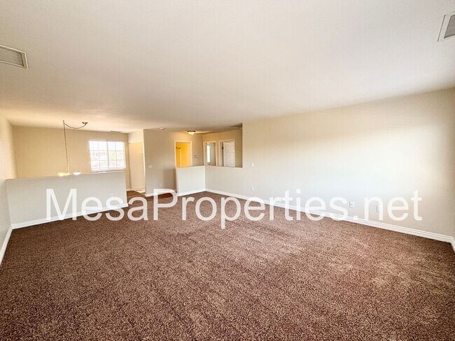 Building Photo - 15091 Brown Ln