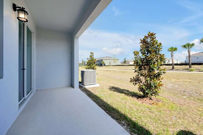 Building Photo - Beautiful New 3-Bedroom Townhome in Davenport — Includes Resort Pool, Modern Clubhouse & Family P...