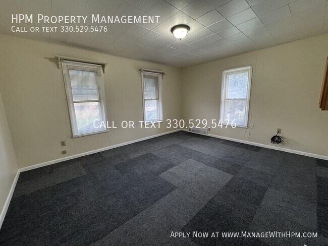 Building Photo - 1380 Garfield Ave SW