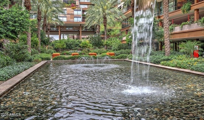 Building Photo - 7167 E Rancho Vista Dr