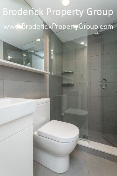 Building Photo - 457 Massachusetts Ave