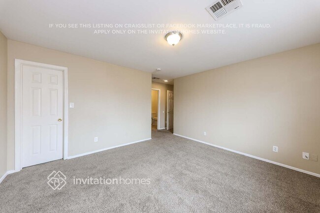 Building Photo - 1516 W Hadley St