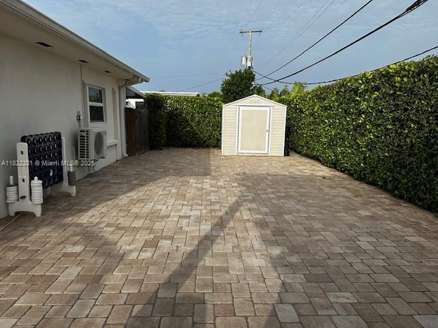 Building Photo - 9420 SW 55th St