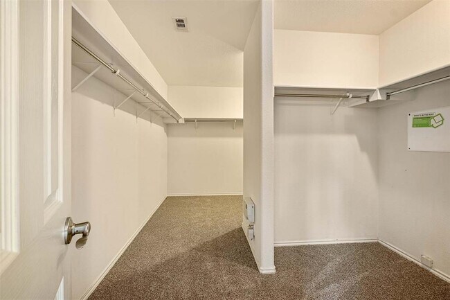 Building Photo - 8708 Keynes Ln
