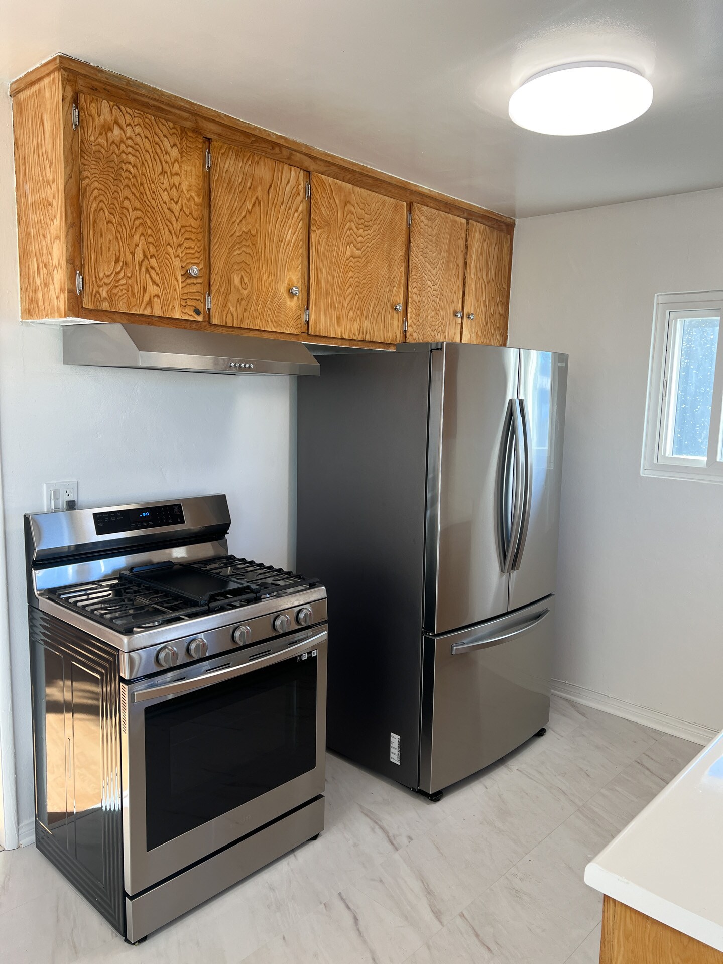 Building Photo - 10447 Cantara St