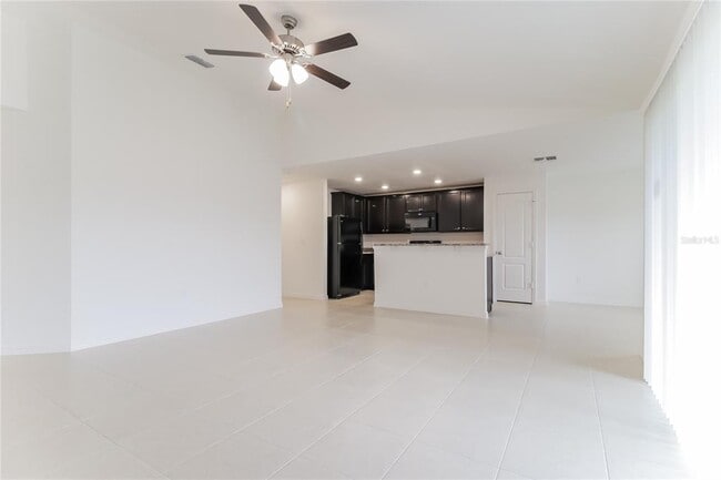Building Photo - 1187 Moyle Way