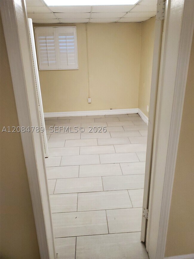 Building Photo - 36490 SW 192nd Ave