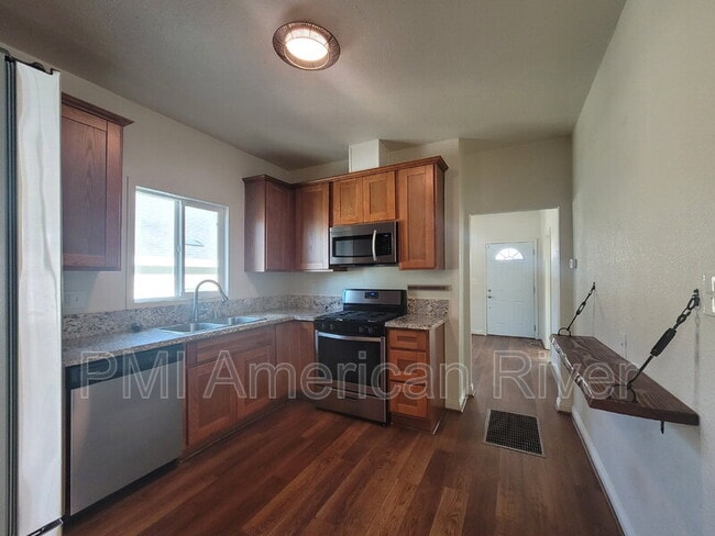 Building Photo - 3102 40th St