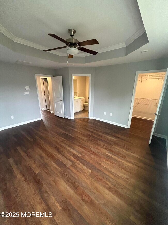 Building Photo - 201 Rio Grande Dr