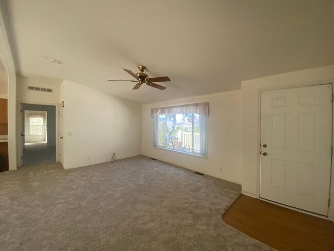 Building Photo - 3 Bedrooms | 2 Bath Home in The Dalles, OR