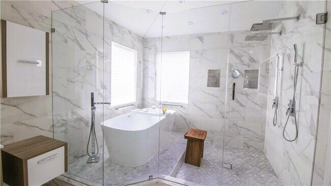 Building Photo - 3323 Cypress Landing Dr
