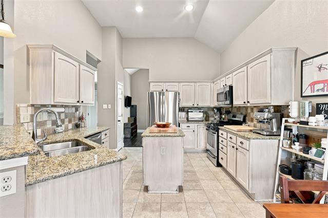 Building Photo - 3421 Galaway Bay Dr