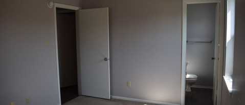 Building Photo - 2209 Lago Trail