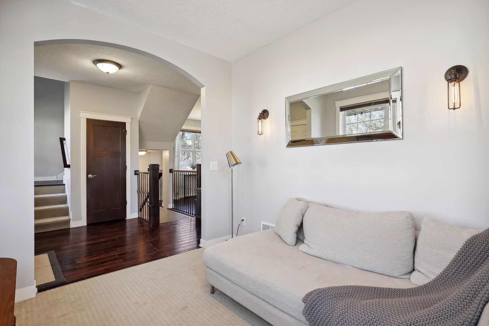 Building Photo - 2019 Louisiana Ave S